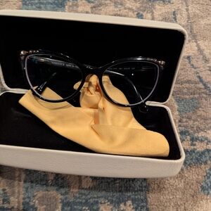Versace Elegant Black Cat-Eye Glasses